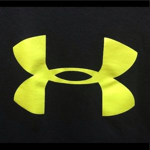 UA Loose Fit, short sleeve tee: Lemon & Black - Boys Large